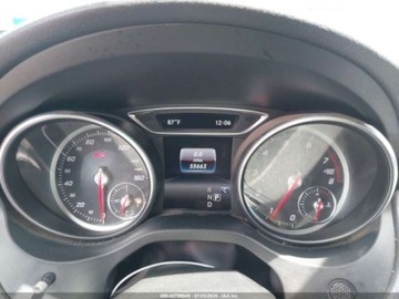 Mercedes GLA II 2020 Mercedes-Benz GLA 250 2020 2.0l 2.0 Benzyna 208KM, zdjęcie 10