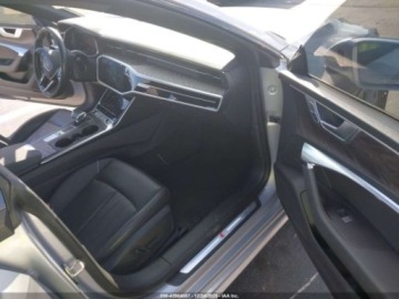 Audi A7 C8 2023 Audi A7 Sportback 2023 r.,3,0L PREMIUM 55 TFSI QUATTRO S TRONIC 3.0 Benzyna, zdjęcie 8