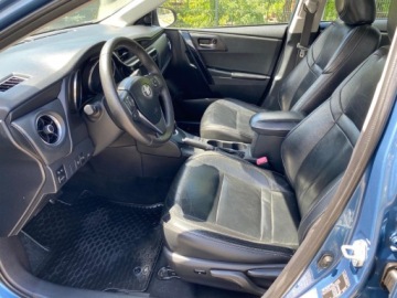 Toyota Auris II Touring Sports Facelifting 1.8 Hybrid 136KM 2016 Toyota Auris HYBRYDA AUTOMAT KLIMATYZACJA NAWIGACJA KAMERA TEMPOMAT GRZANE, zdjęcie 4