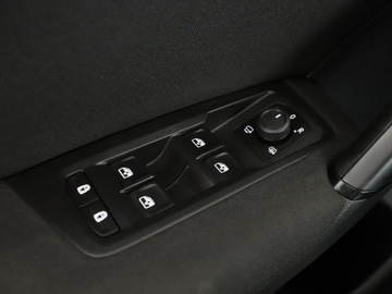 Volkswagen Touran III 1.4 TSI 150KM 2017 Volkswagen Touran DSG klima auto navi panorama, zdjęcie 35