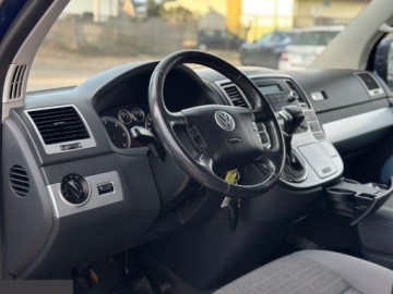 Volkswagen Multivan T6 2007 Volkswagen Multivan 2.5 diesel 174KM 2007r, zdjęcie 17