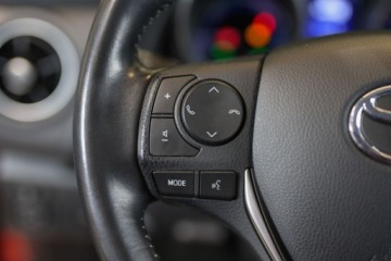 Toyota Auris II 2017 Toyota Auris Hybrid 135 Selection 1.8 Hybryda 99KM, zdjęcie 17