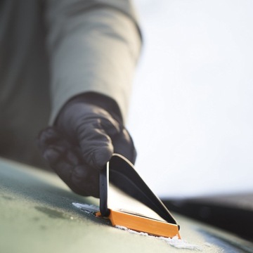 FISKARS Твердый финский скребок для льда для окон автомобиля
