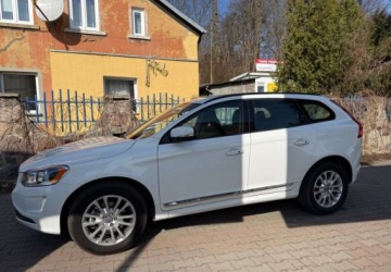 Volvo XC60 I SUV Facelifting 2.0 T5 DRIVE-E 245KM 2016 Volvo XC 60 Volvo XC 60 T5 Drive-E Ocean Race 2.0 Benzyna 245KM, zdjęcie 3