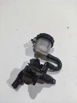 Насос переднего тормоза TRIUMPH TIGER 1050 06-12