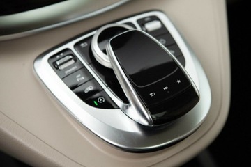 Mercedes Klasa V W447 Długi Facelifting 2.0 250d 190KM 2020 Mercedes-Benz Klasa V V250d 4Matic Dlugi Salon Polska Autotrade Mercede, zdjęcie 32