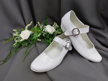 Buty komunijne 902 dziewczęce r. 37