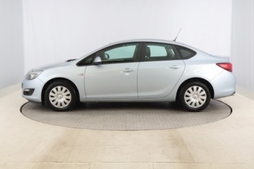 Opel Astra J Sedan 1.4 Turbo ECOTEC 140KM 2018 Opel Astra 1.4 T LPG, Salon Polska, Serwis ASO, zdjęcie 2