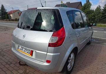 Renault Scenic II 2.0 i 16V 136KM 2008 Renault Scenic 2.0BenzynaLPGbogata wersjadoskonaly stan techniczny 2.0, zdjęcie 5