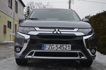 Mitsubishi Outlander III SUV Facelifting 2017 2.0 150KM 2019 4x4 AUTOMAT 7 OSÓB, zdjęcie 4