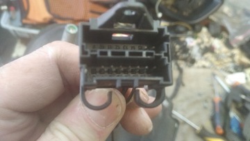 MERCEDES ML W163 2001-2005 - LEVÉ 9PIN STŘÍBRNÉ