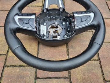 МНОГОФУНКЦИОНАЛЬНЫЙ РУЛЬ JEEP RENEGADE