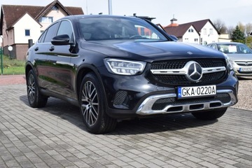 Mercedes GLC C253 2019 Mercedes-Benz GLC 2.0 Benzyna ,Salonowy, Zarej...