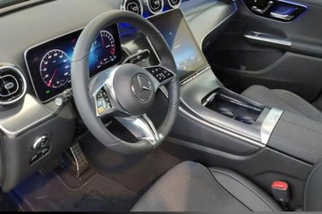 Mercedes GLC X254 SUV Plug-In 2.0 300e 313KM 2024 Mercedes-Benz Glc 300 e 4-Matic Avantgarde Suv 2.0 (313KM) 2024, zdjęcie 3