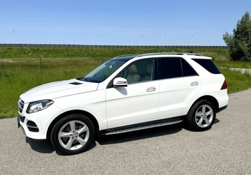 Mercedes GLE W166/C292 SUV 3.0 400 333KM 2016 Mercedes-Benz GLE 4X4 GLE 350 BENZ 333 KM 2016..., zdjęcie 10