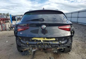 Alfa Romeo Stelvio SUV Facelifting 2.0 Turbo 200KM 2022 Alfa Romeo Stelvio Auta z USA - Zapytaj o wiecej ofert 2.0 Benzyna 200KM, zdjęcie 7