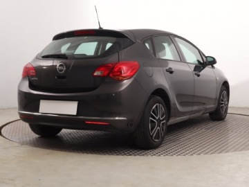 Opel Astra J Hatchback 5d Facelifting 1.6 Twinport ECOTEC 115KM 2014 Opel Astra 1.6 16V, Salon Polska, GAZ, Klima, zdjęcie 4