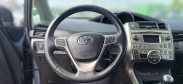 Toyota Verso Minivan 1.8 Valvematic 147KM 2009 Toyota Verso 7 Osobowy climatronic panorama camera, zdjęcie 8