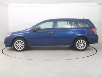 Opel Astra J Sports Tourer 1.7 CDTI ECOTEC 110KM 2012 Opel Astra 1.7 CDTI, Salon Polska, Klima, zdjęcie 2