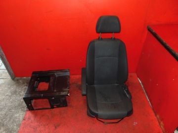MERCEDES VITO II W639 LIFT VIANO PODSTAWA FOTELA FOTEL KIEROWCY LEWY PRZÓD