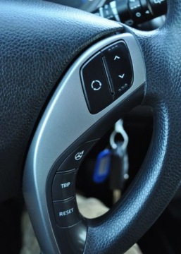 Hyundai i30 II Hatchback 5d 1.4 MPI 100KM 2012 Hyundai i30 1.4 Benzyna Klimatyzacja Cz.parkowania 1.4 Benzyna 99KM, zdjęcie 23