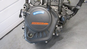 Ktm Duke 125 двигатель 2016 год xy голова