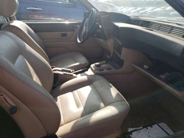 BMW Seria 6 E24 1989 BMW Seria 6 635 CSI Automatic 1989 3.5 Benzyna 215KM, zdjęcie 6