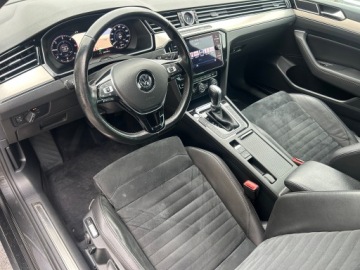Volkswagen Passat B8 Variant 2.0 TDI BlueMotion SCR 190KM 2018 R-Line* Webasto* ACC*Kamera* EL Klapa* Navi* GWARANCJA, zdjęcie 17