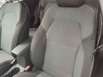 Renault Captur II Crossover Facelifting 1.0 TCe 90KM 2025 RENAULT Captur Techno 1.0 TCe Suv 90KM 2025, zdjęcie 4