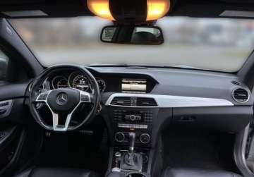 Mercedes Klasa C W204 Coupe AMG 6.2 C 63 AMG 457KM 2013 Mercedes-Benz Klasa C C63 AMG I Zarejestrowany I VatMarza I Lexus Leszno, zdjęcie 4