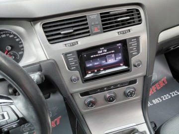 Volkswagen Golf VII Variant 1.6 TDI CR DPF BlueMotion Technology 105KM 2014 Volkswagen Golf Salon Polska Bezwypadek Klimatyzacja 2x PDC Alu 1.6 Diesel, zdjęcie 19