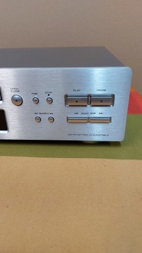TEAC C1-D поврежден