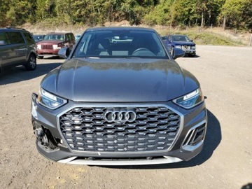 Audi 2022 Audi Q5 Sportback Premium Plus 45 2022 2.0l 2.0 Benzyna 261KM, zdjęcie 5