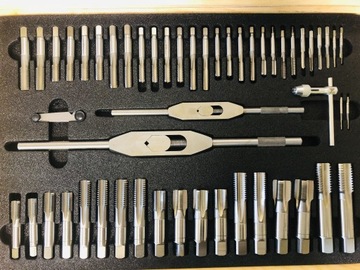 Комплект метчиков и плашек Fanar M3-M24 CZD-85