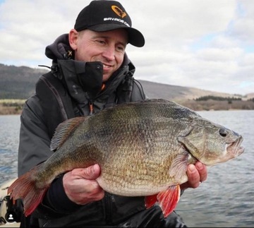 RIPPER CANNIBAL 12.5CM 20G PURPLE GLITTER BOMB