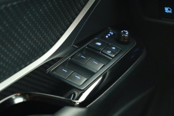 Toyota C-HR I Crossover Facelifting 2.0 Hybrid Dynamic Force 184KM 2021 Toyota C-HR 2.0 Hybrid, Salon Polska, zdjęcie 14