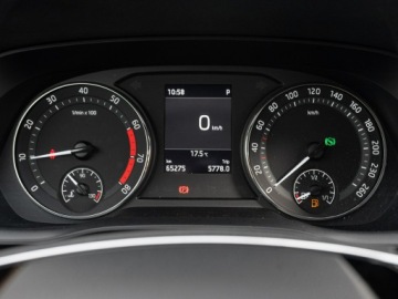Skoda Octavia IV Liftback 1.5 TSI EVO 150KM 2023 Škoda Octavia Skoda Octavia GD4J353#1.5 TSI e-Tec, zdjęcie 10