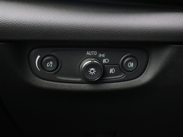 Opel Insignia II Sports Tourer Facelifting 2.0 Diesel 174KM 2020 Opel Insignia 2.0 CDTI, Salon Polska, 171 KM, zdjęcie 16