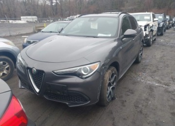Alfa Romeo Stelvio 2022 Alfa Romeo Stelvio 2022r., Ti Awd, 2L, od ubezpieczalni 2.0 Benzyna 284KM, zdjęcie 1