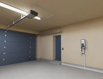 HAGER KORYTO KABLOWE LISTWA POKRYWA 30x60 BIAŁ 2M