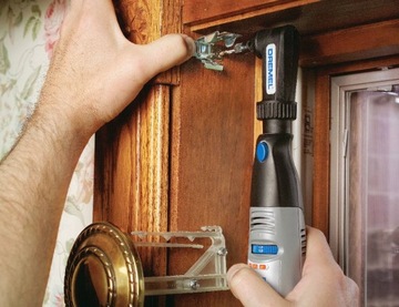 Угловая насадка для точных работ 575 DREMEL