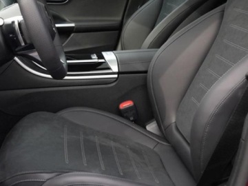 Mercedes Klasa C W206 Limuzyna 1.5 200 204KM 2025 C Klasa 200 4-Matic AMG 1.5 (204KM) 2025, zdjęcie 4