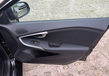 Volvo V40 II Cross Country 2.0 D3 DRIVE-E 150KM 2016 Volvo V40 Bardzo zadbany pelen serwis 2.0 Diesel 150KM, zdjęcie 21