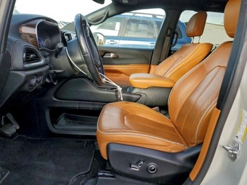 Chrysler Pacifica II 2021 Chrysler Pacifica Hybrid Pinnacle 2021 3.6 Hybryda 287KM, zdjęcie 7