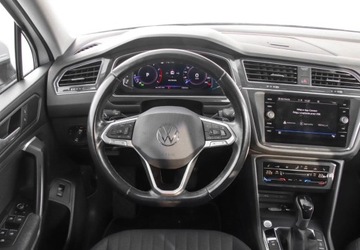 Volkswagen Tiguan Allspace SUV Facelifting 1.5 TSI EVO 150KM 2022 Volkswagen Tiguan Allspace 1.5TSI 150km Life DSG, Podgrzewane Fotele, Nawi, zdjęcie 18