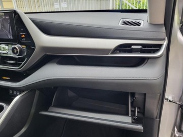 Toyota Highlander III 2.5 248KM 2023 highlander XLE * 2.5l Hybrid 247KM 4X4/AWD Przebieg:9,928km Idealny stan, zdjęcie 39