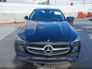 Mercedes Klasa C W206 2023 Mercedes-Benz Klasa C C 300 sedan 2.0 Benzyna 255KM, zdjęcie 5