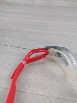 Очки для плавания Speedo Futura Biofuse Flexiseal Red ОПИСАНИЕ
