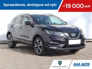 Nissan Qashqai II Crossover 1.2 DIG-T 115KM 2017 Nissan Qashqai 1.2 DIG-T, Salon Polska