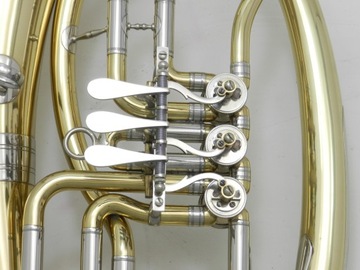 Тенор-саксгорн Miraphone Exklusive 328H Обзор футляра+мундштука DR24-126